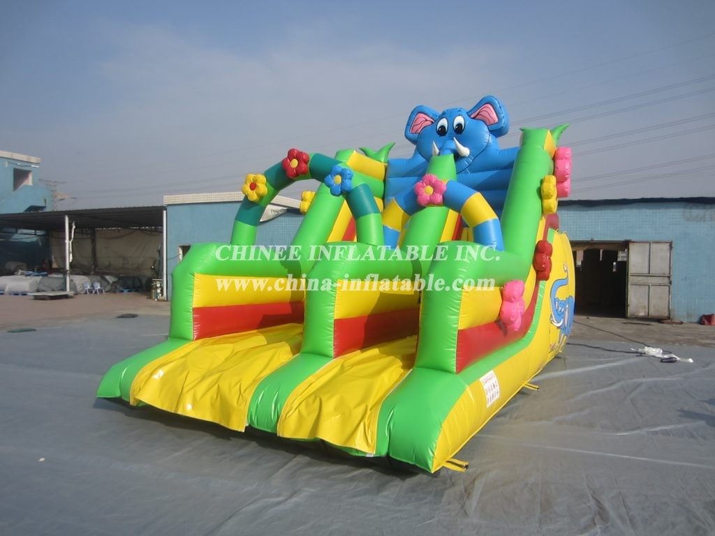 T8-1419 The Mouse Inflatable Slide