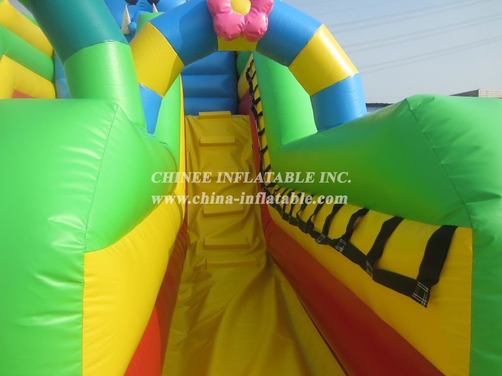 T8-1419 The Mouse Inflatable Slide