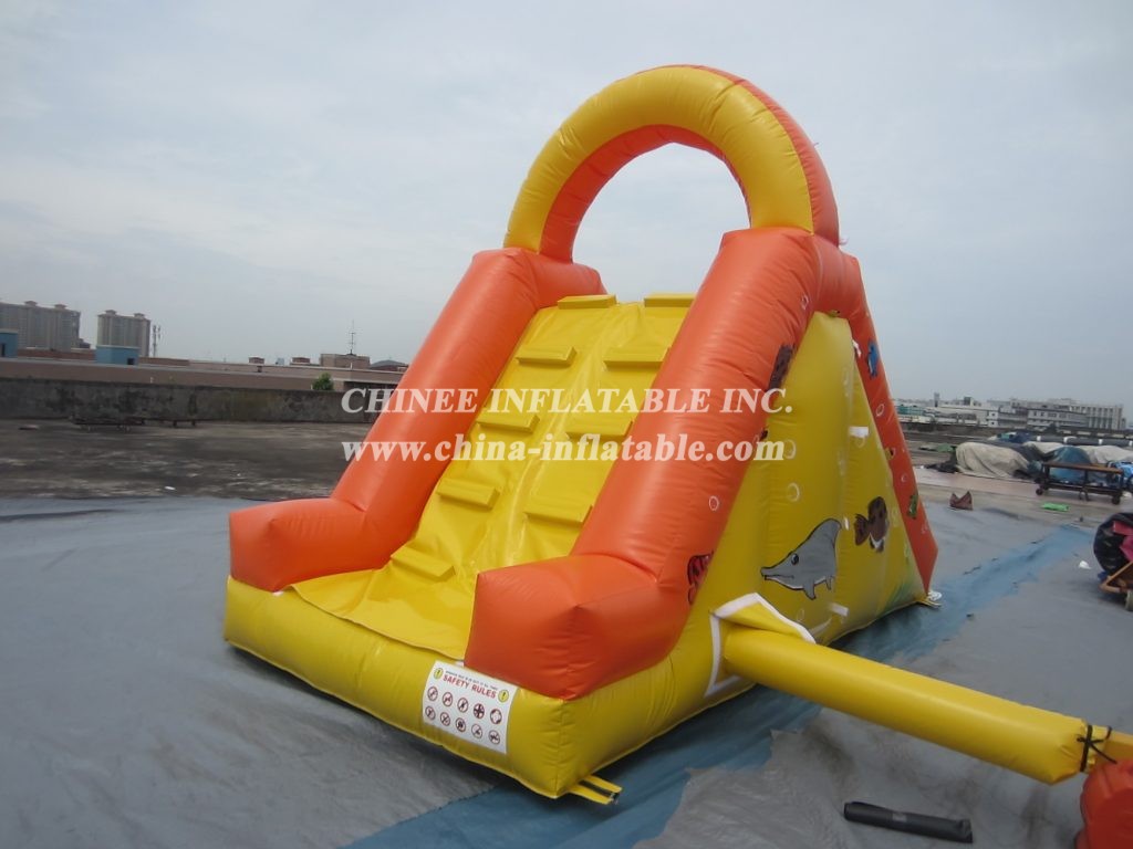 T8-1341 Climbing Games Inflatable Slides