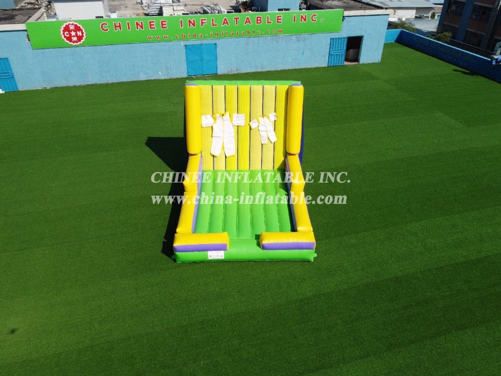 T11-974 Inflatable Velcro Wall