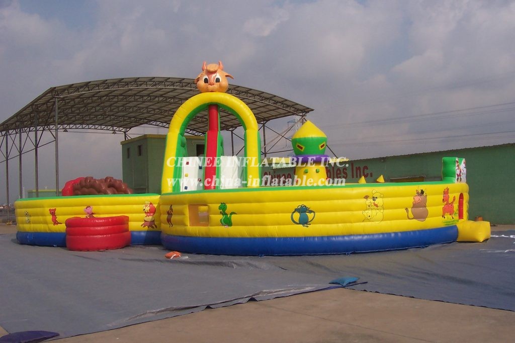 T105 Jungle Theme Giant Inflatable