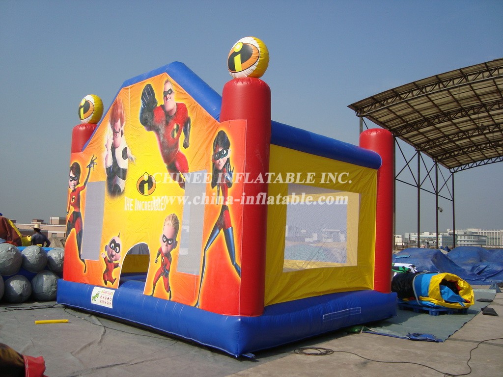 T2-555 The Incredibles Inflatable Bouncers