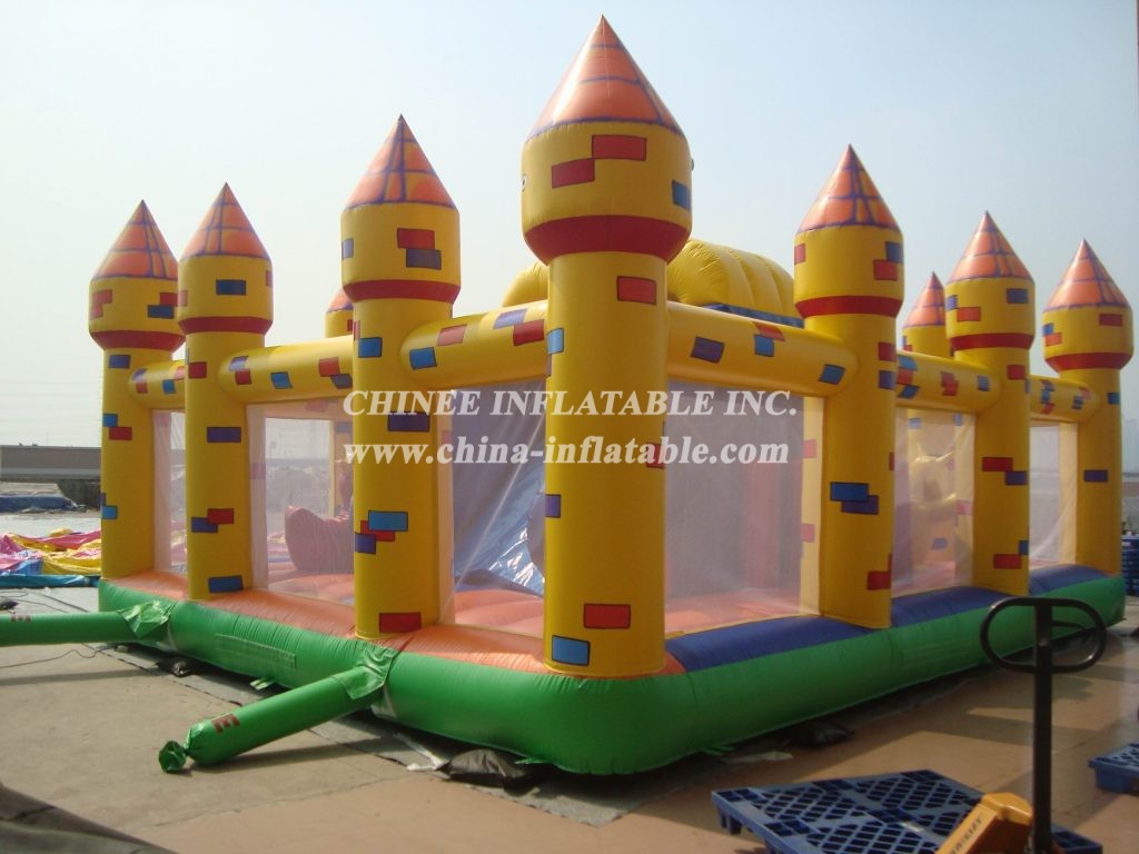 T6-325 Jungle Theme Inflatable Castles