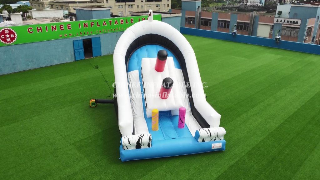 T8-1357 Titanic Ship Inflatable Dry Slide