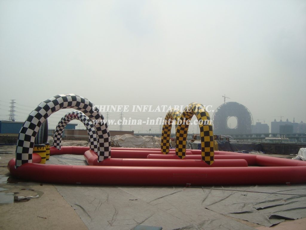 T11-916 Inflatable Race Track Challenge Sport Game