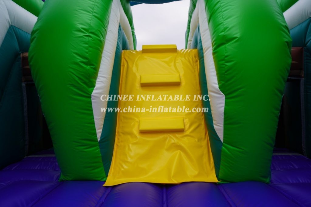 T6-472 Giant Jungle City Inflatable Safari Slide