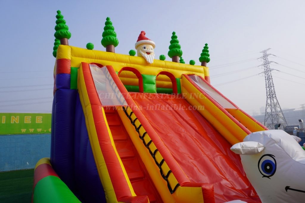 T6-430 Christmas Inflatable Funcity