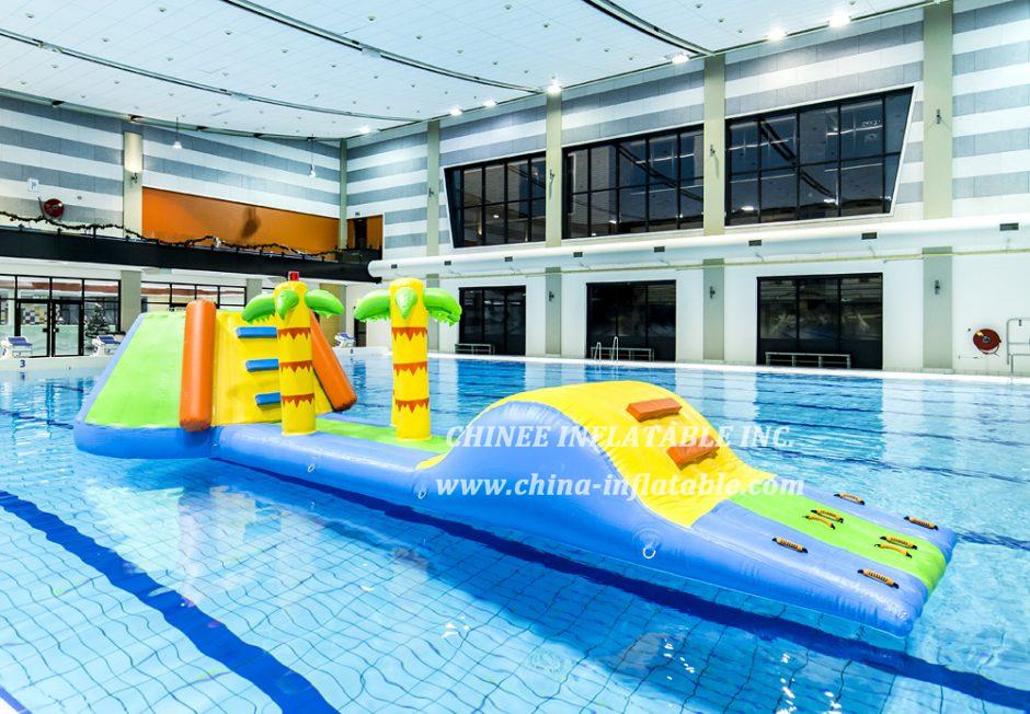 WG1-003 Jungle Theme Inflatable Floating Water Sport Park Game For Pool