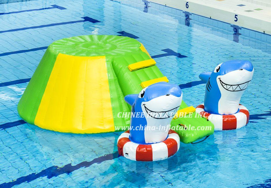 WG1-015 Shark Inflatable Floating Water Sport Park Game For Pool