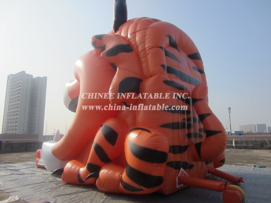 T8-2501 Giant Dog Inflatable Slides