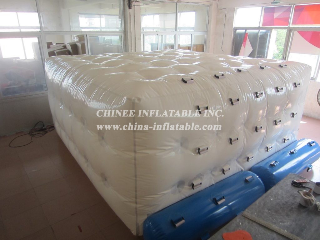 T10-141 High Quality Inflatable Water Games For Water Park Floating Water Play Equipment