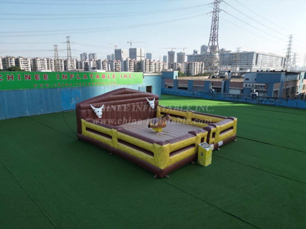 T11-3109 Wild West Mechanical Horse