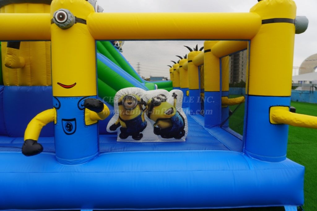 T6-867 Minion Inflatable Playground