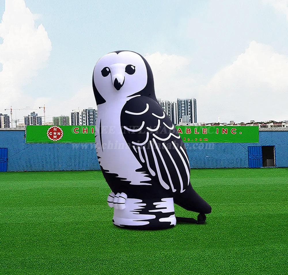S4-623 Inflatable Cartoon Mascot Animal Owl Event Decoration