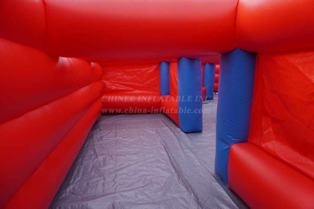 T11-6000 Large Inflatable Maze