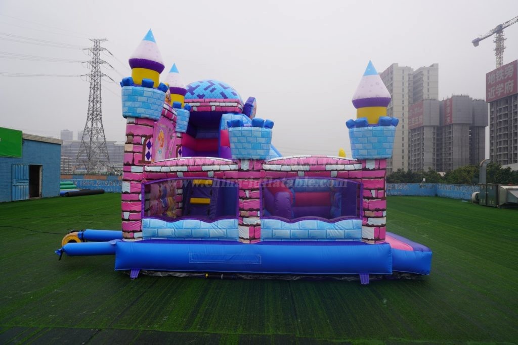 T6-2001 Princess-Themed Bouncy Castle