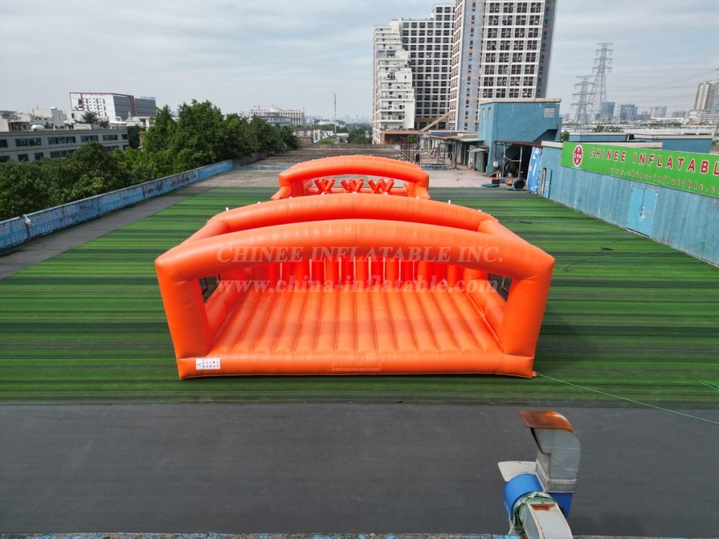 GF2-180 Massive Commercial Inflatable Obstacle Course