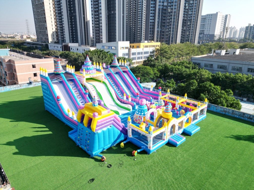 GF2-352 Birthdays Theme Inflatable Park