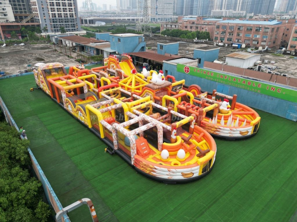 CR2-182 Chicken Theme Challenging Run Giant Inflatable Obstacle Courses