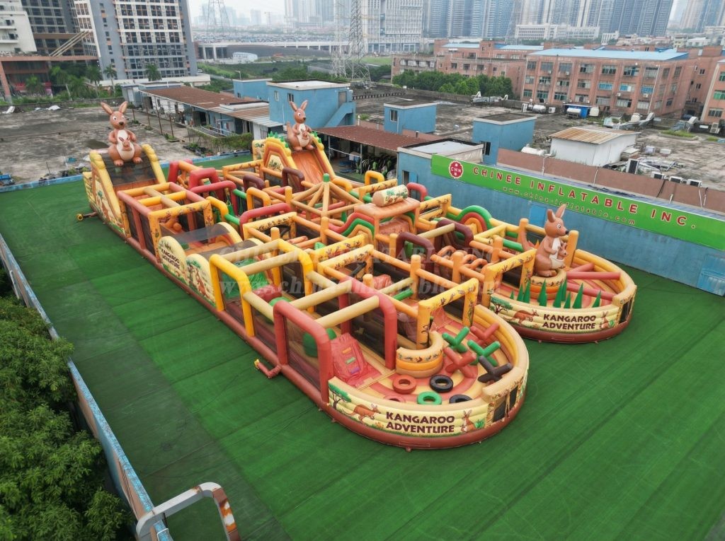 CR2-206 Kangaroo Theme Challenging Run Giant Inflatable Obstacle Courses