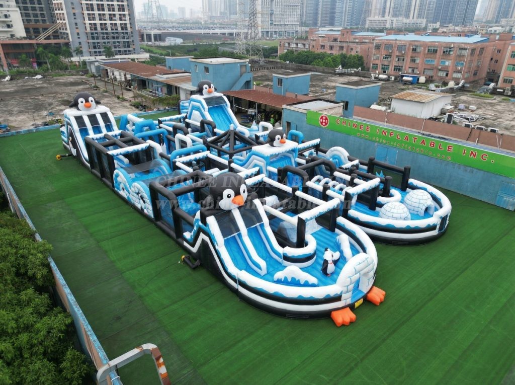 CR2-225 Penguin Theme Challenging Run Giant Inflatable Obstacle Courses