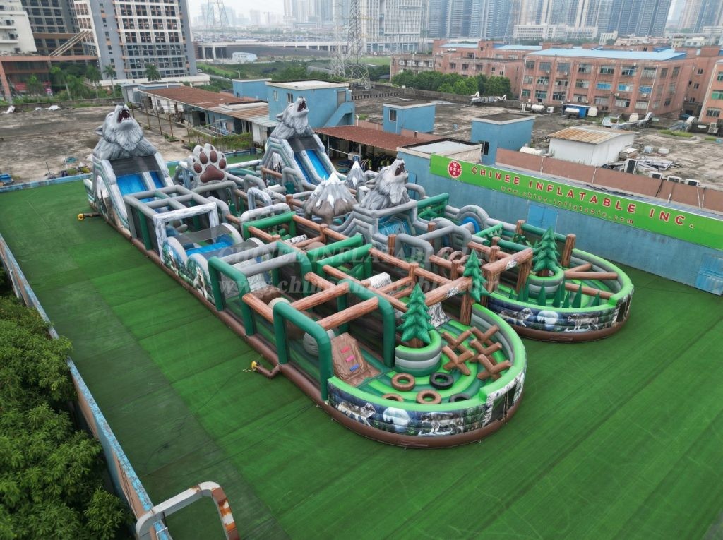 CR2-252 Wolf Theme Challenging Run Giant Inflatable Obstacle Courses
