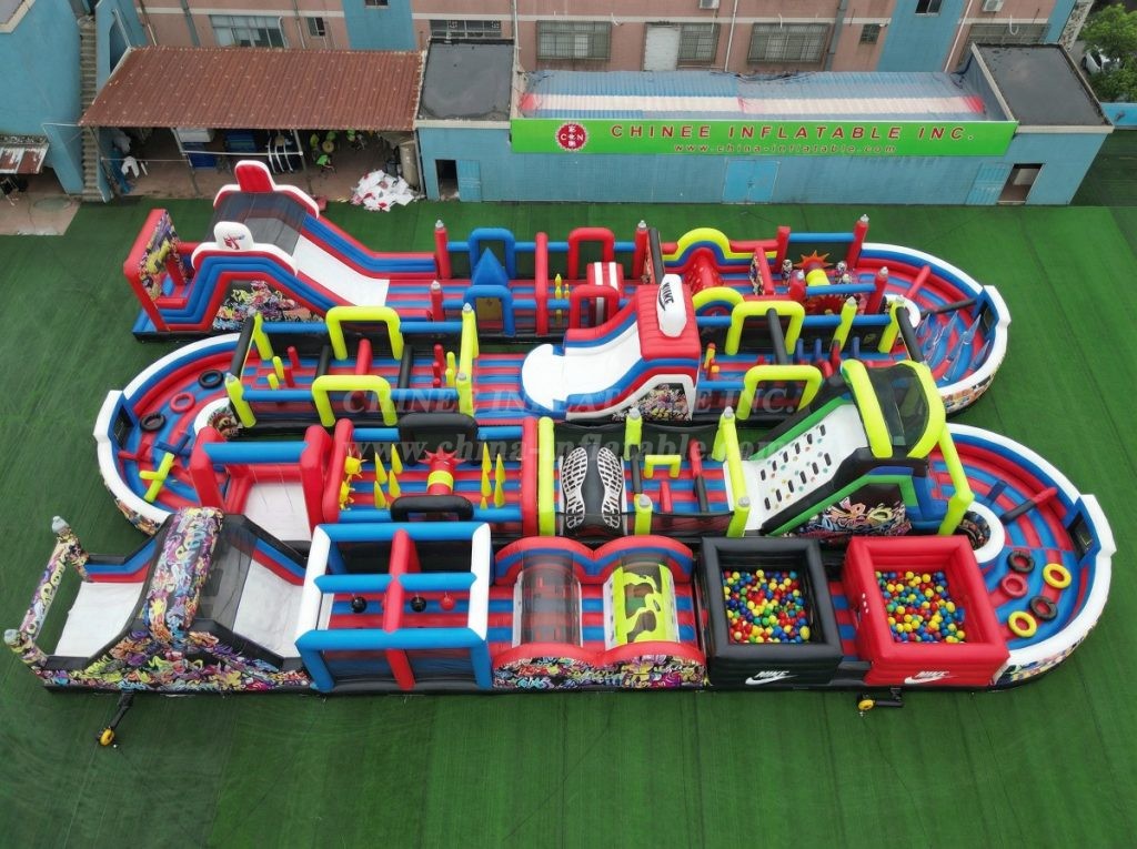 CR2-326 Sneakers Theme Challenging Run Giant Inflatable Obstacle Courses