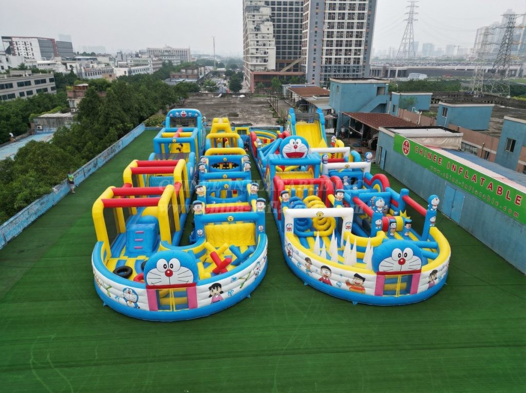 CR2-347 Doraemon Theme Challenging Run Giant Inflatable Obstacle Courses