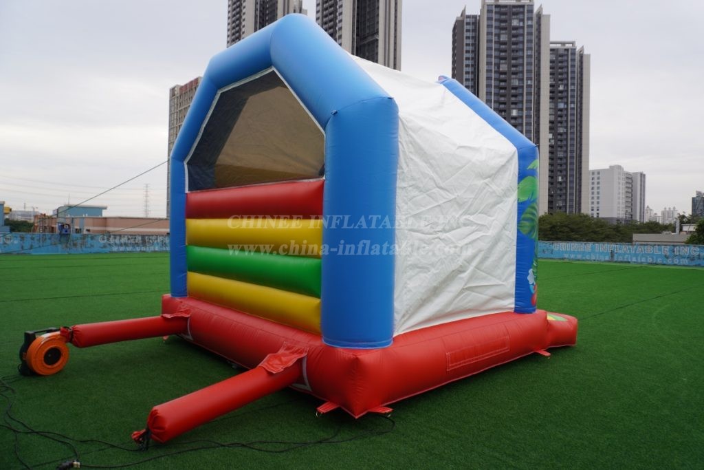 T2-3339K Lilo & Stitch-themed Inflatable Bouncer