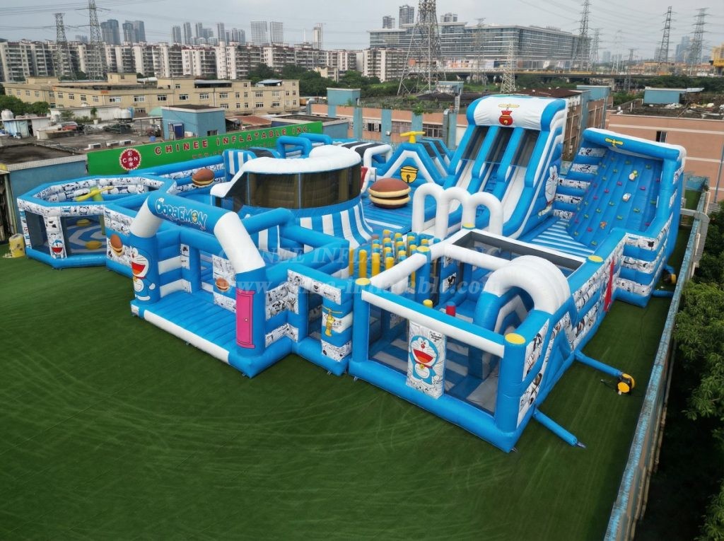 GF3-138 Doraemon Theme Inflatable Park