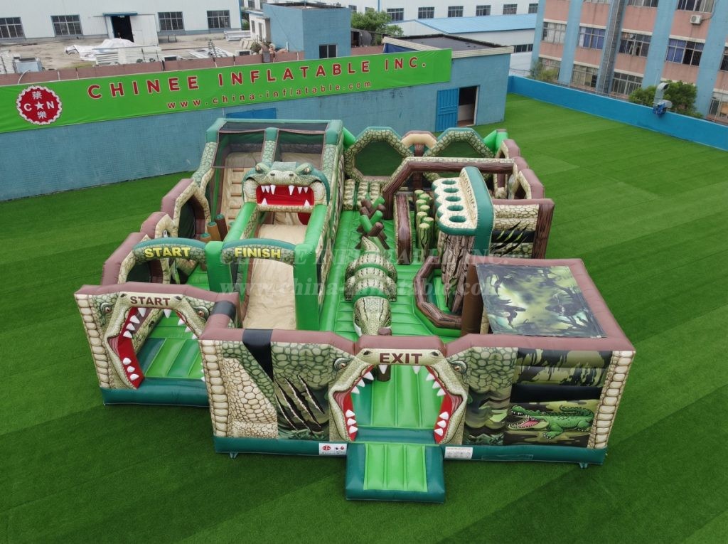 GF3-307 Crocodile Theme Inflatable Park