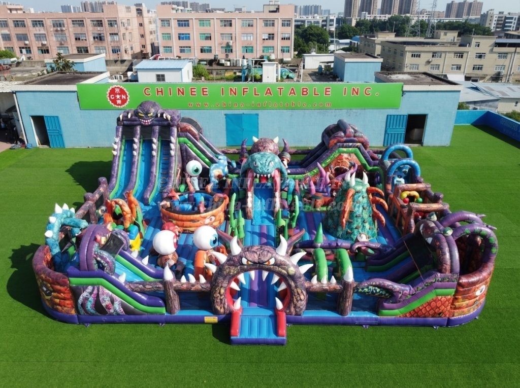 GF3-548 Monster Theme Inflatable Park
