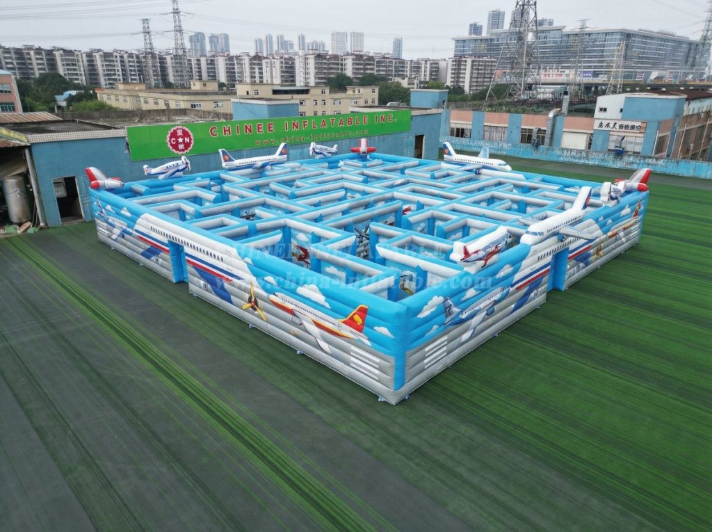 MAZE1-1 Airplane Theme Inflatable Maze