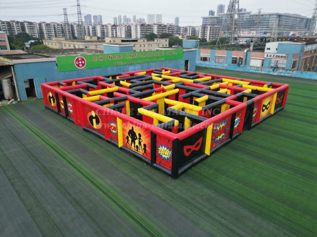 MAZE1-155 The Incredibles Theme Inflatable Maze