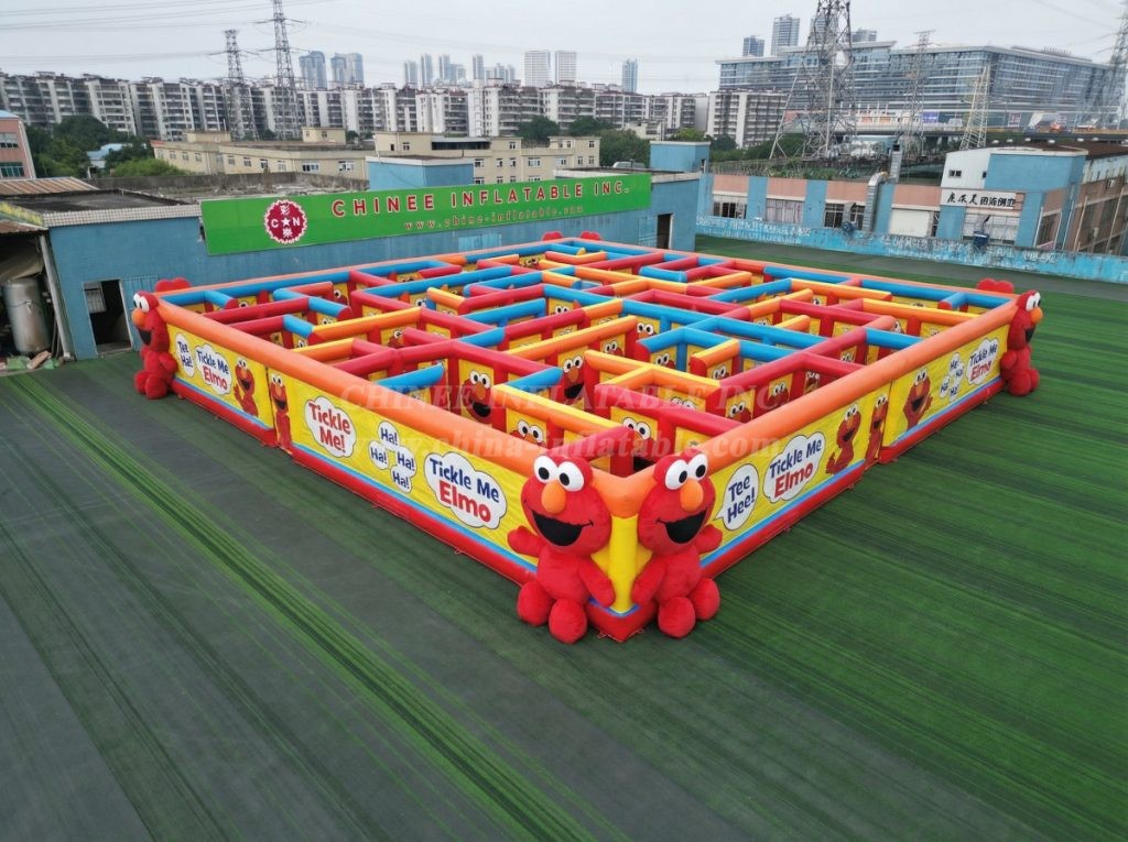 MAZE1-161 Tickle Me Elmo Theme Inflatable Maze