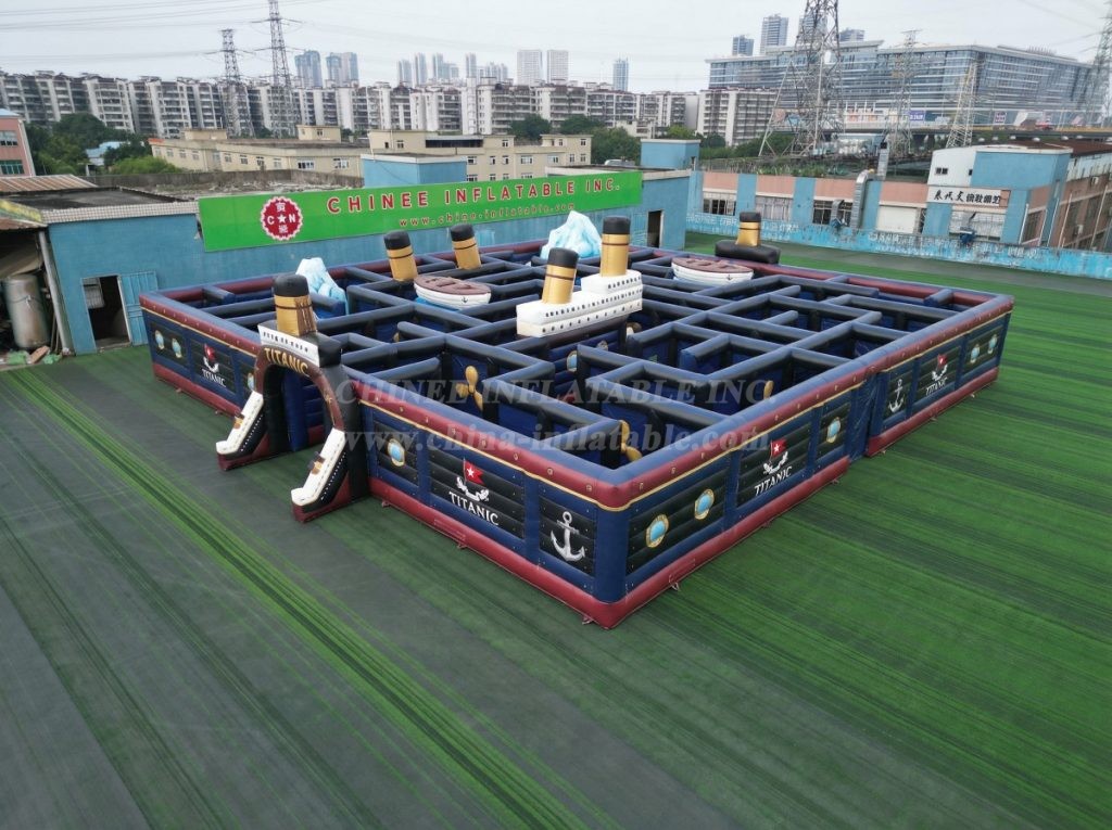 MAZE1-166 Titanic Theme Inflatable Maze