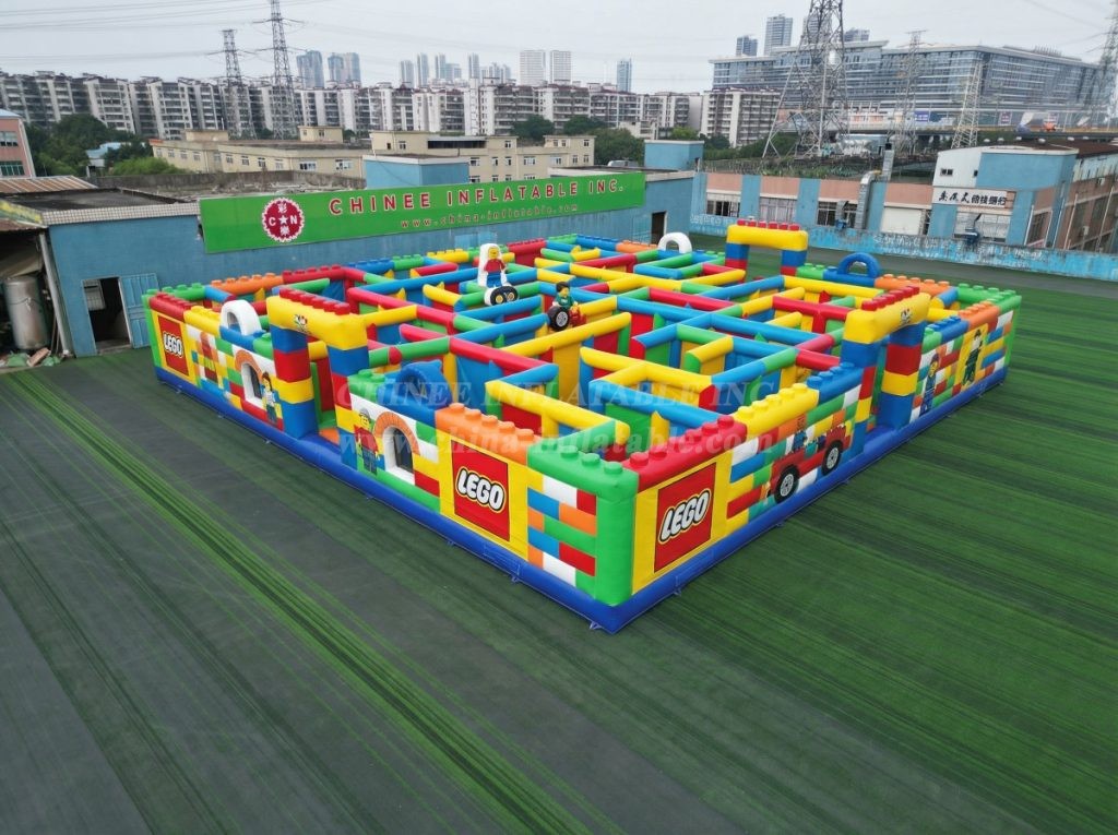 MAZE1-80 Lego Theme Inflatable Maze