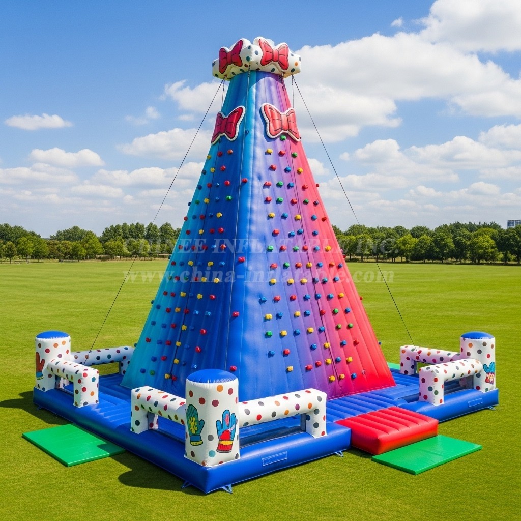 T11-4265 Mickey & Minnie Theme Inflatable Climbing Wall