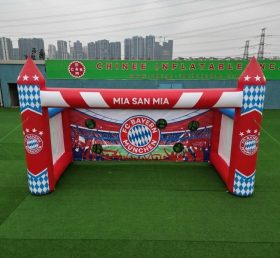 T11-7058 Bayern Munich Theme Inflatable Football Shoot Out Game