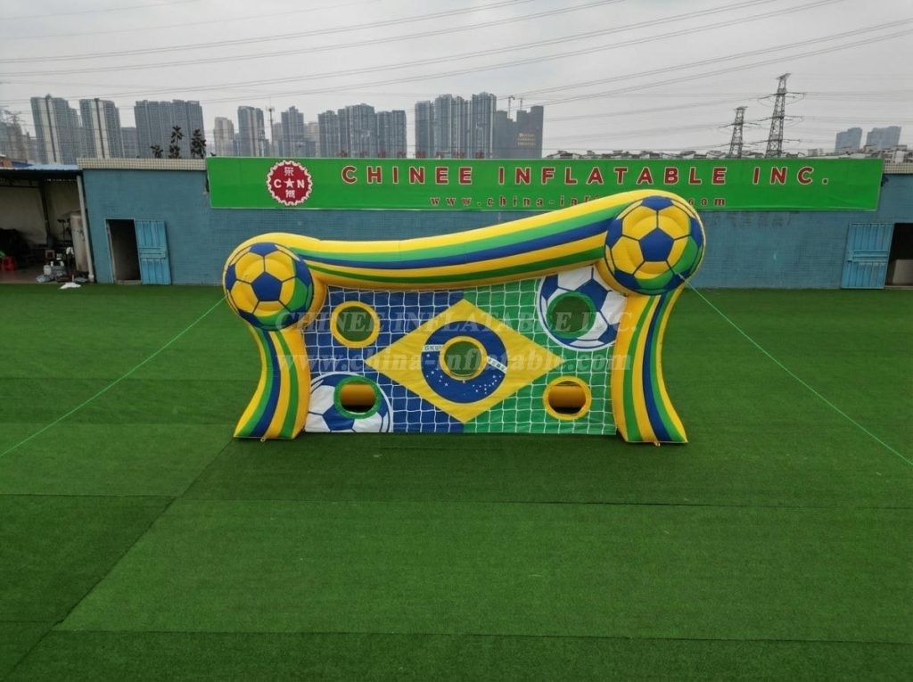 T11-7087 Brazil National Team Theme Inflatable Football Shoot Out Game