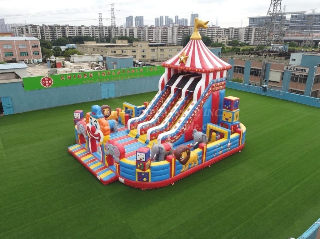 T6-6824 Circus Theme Inflatable Playground