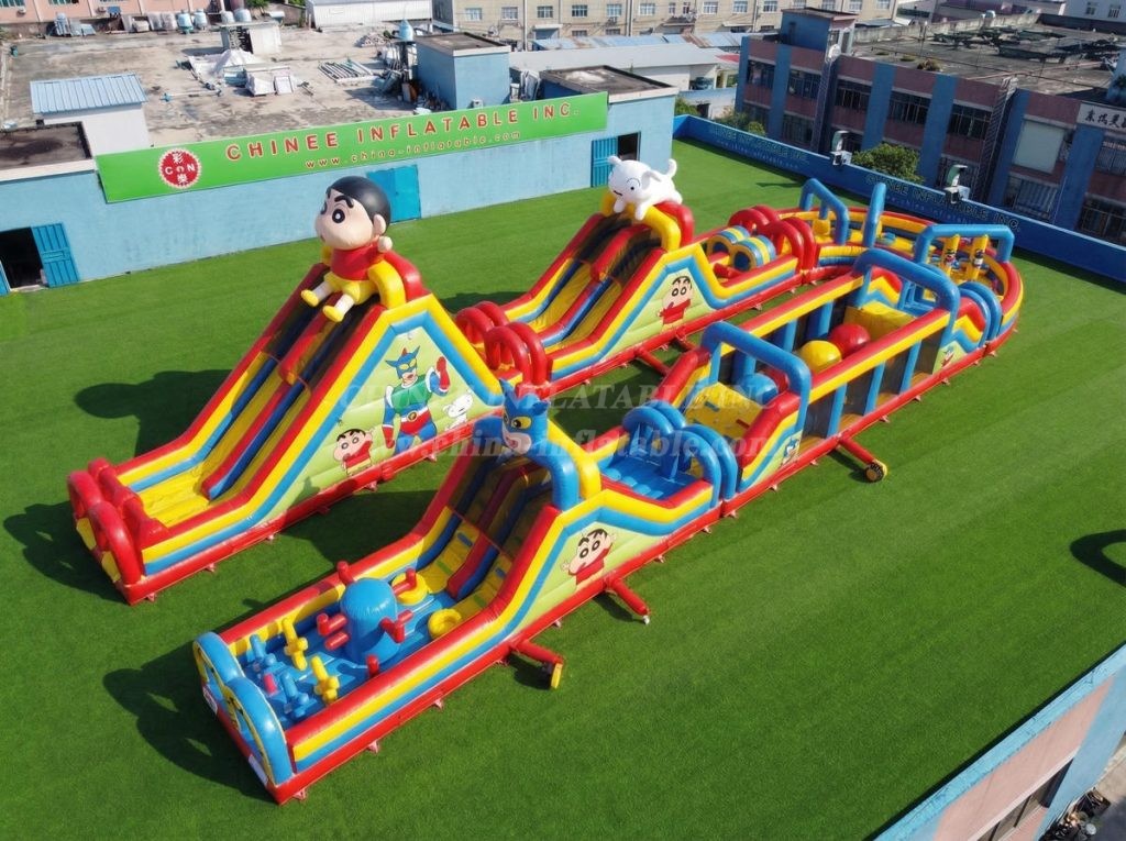 CR2-549 Crayon Shin-chan Theme Giant Inflatable Obstacle Courses Challenging Run