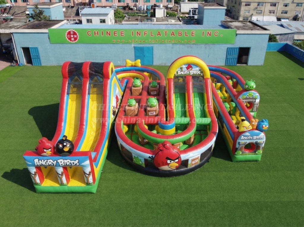 CR2-776 Angry Birds Theme Giant Inflatable Obstacle Courses Challenging Run