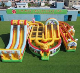 CR2-853 Winnie The Pooh Theme Giant Inflatable Obstacle Courses Challenging Run