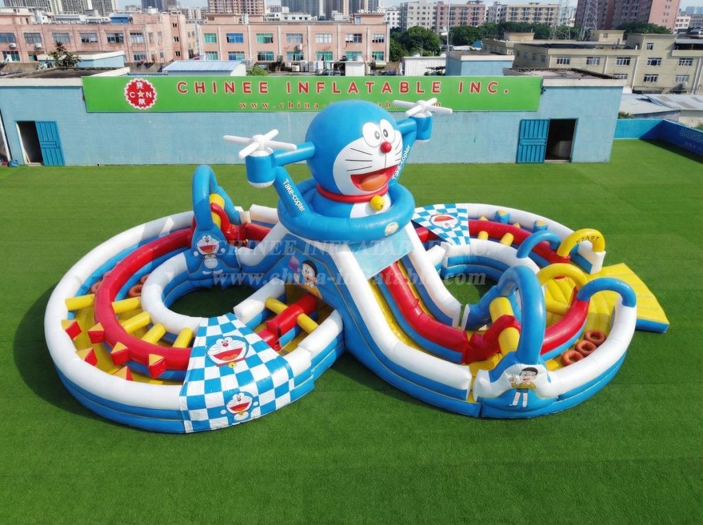 CR2-943 Doraemon Theme Ginat Inflatable Obstacle Courses Challenging Run