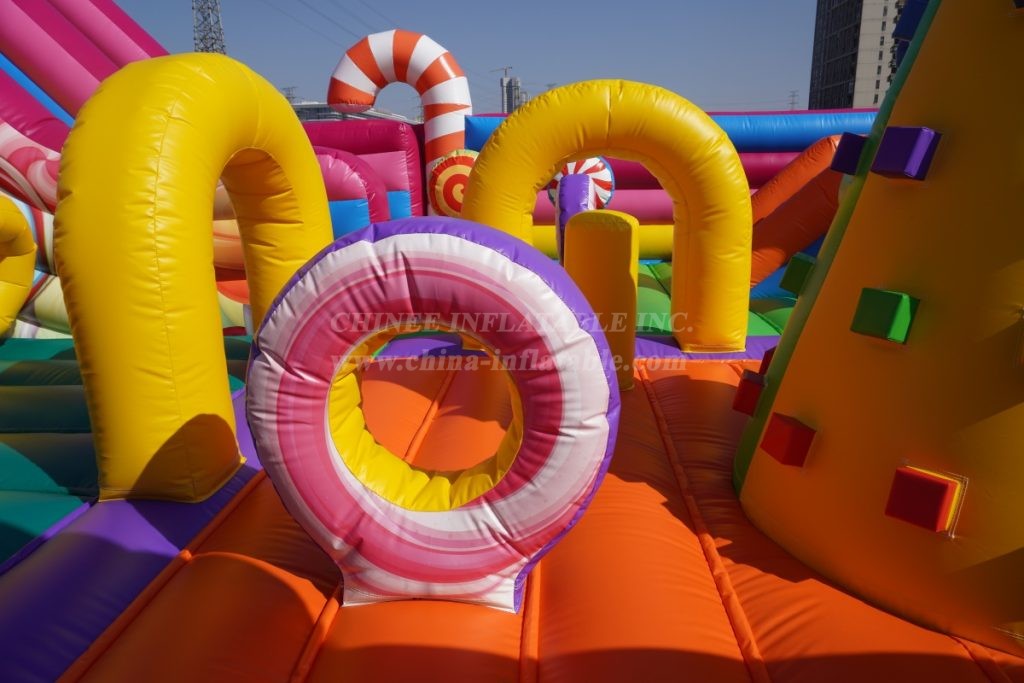 T6-6680B Candy-Themed Inflatable FunCity