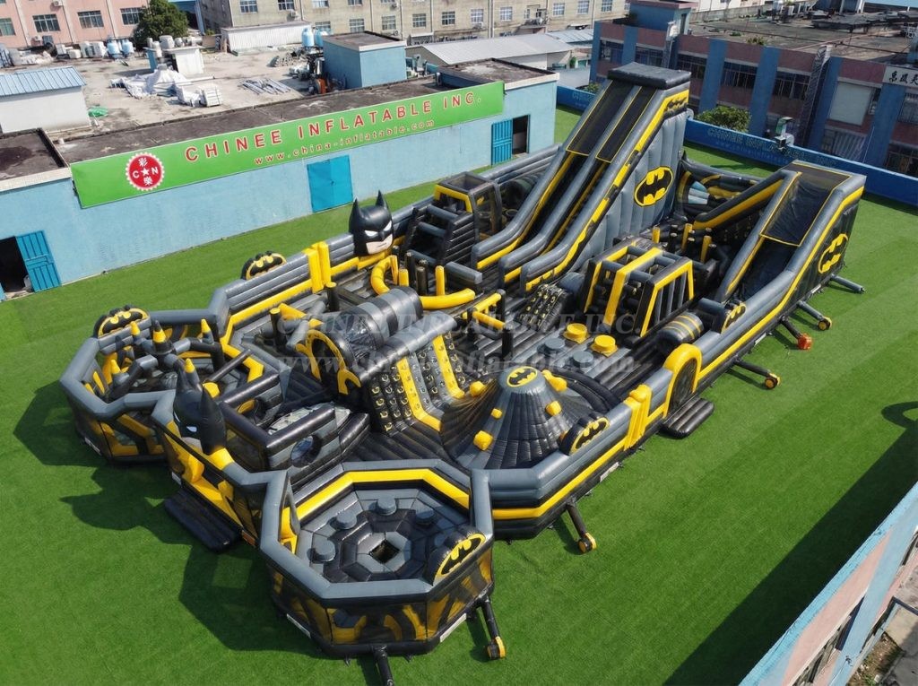 GF3-1054 Batman Theme Inflatable Park