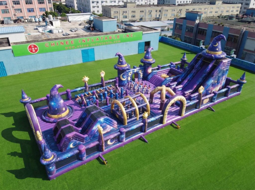 GF3-1165 Wizard Theme Inflatable Park