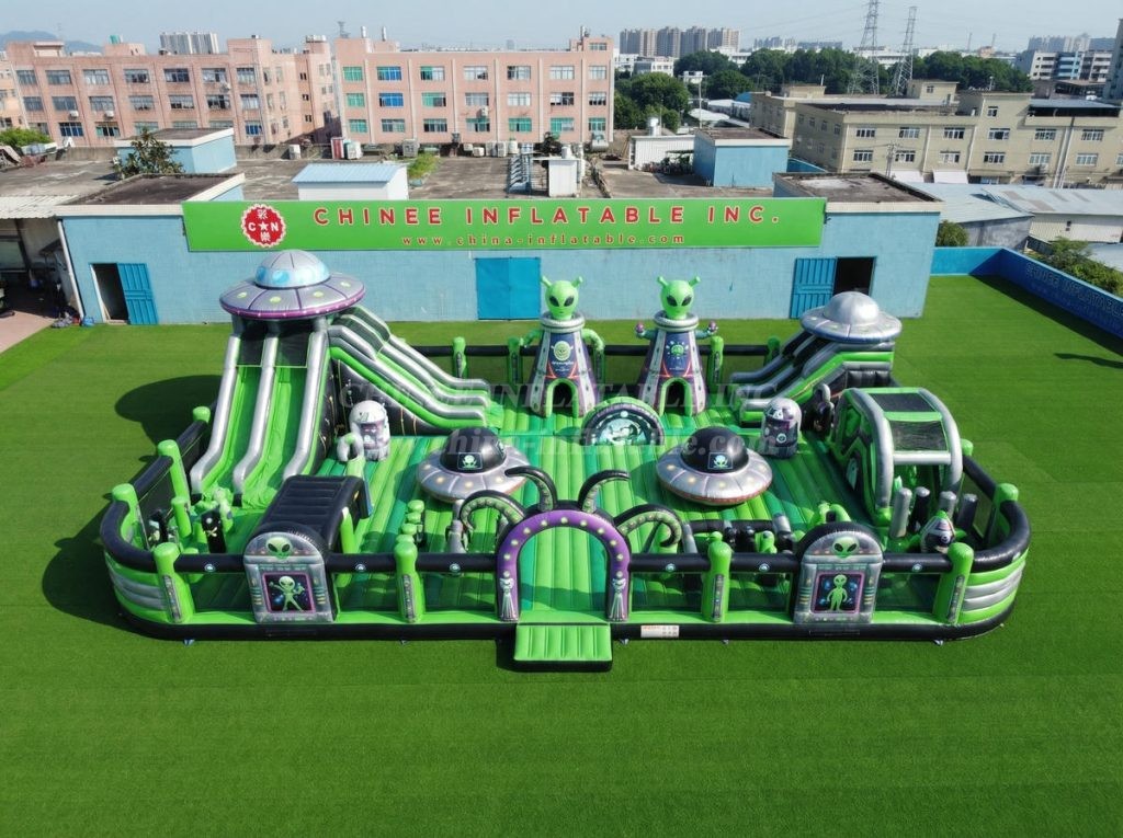GF3-1183 Alien Theme Inflatable Funcity