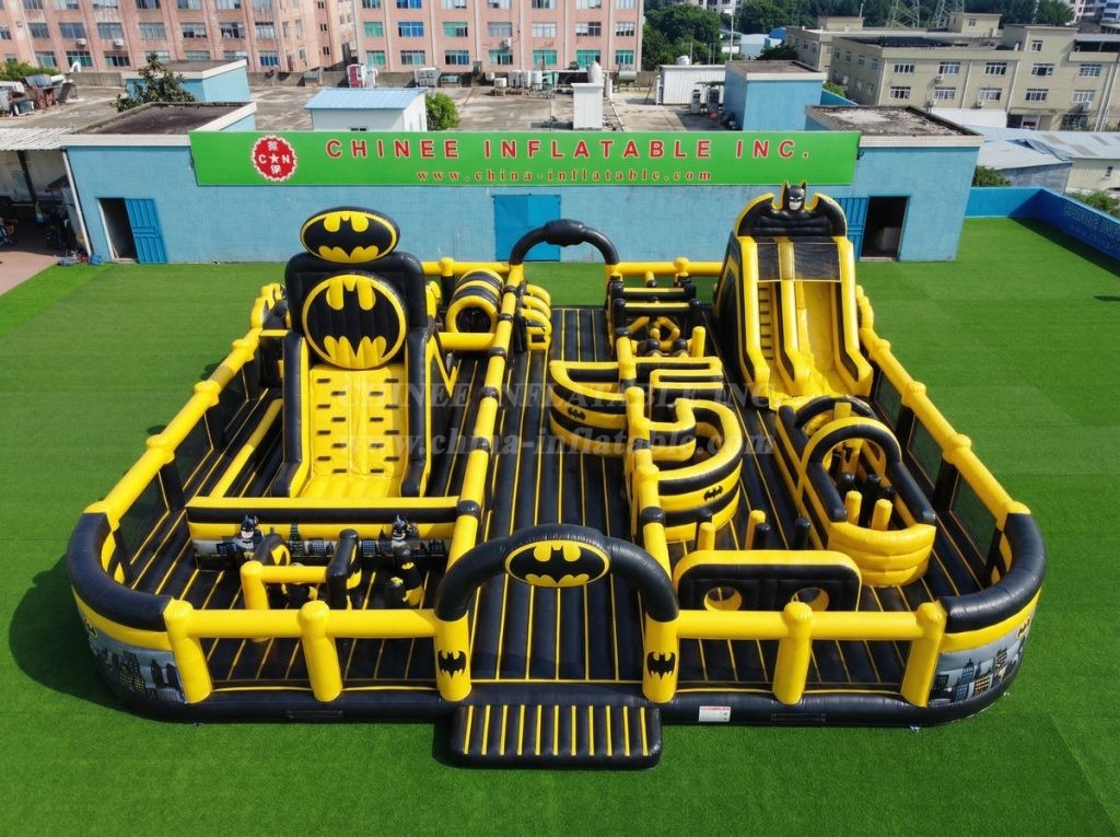 GF3-1309 Batman Theme Inflatable Park